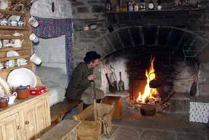 Hennigan Heritage Centre Mayo